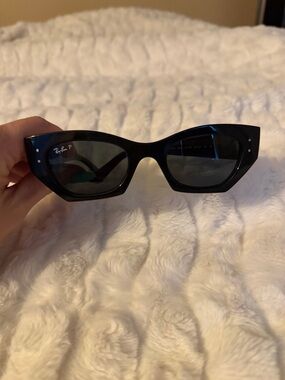 Ray-Ban Black Cat-Eye Sunglasses